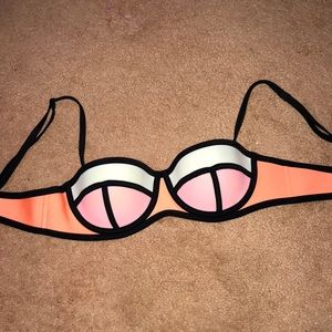 Triangl swim top!